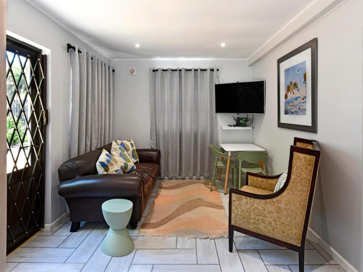 La Rochelle Cottage Франсгук Екстер'єр фото