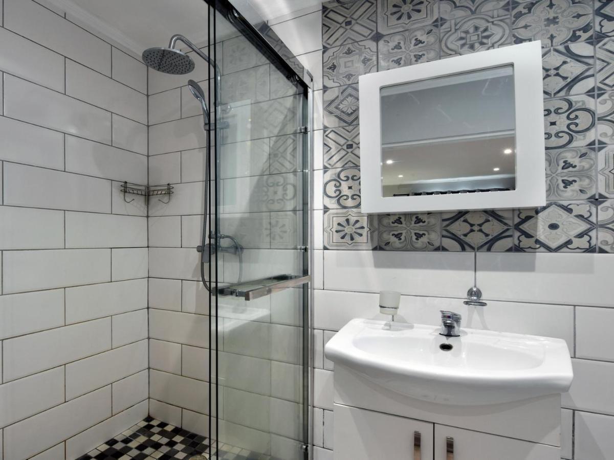 La Rochelle Cottage Франсгук Екстер'єр фото